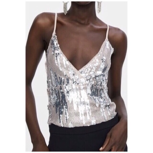 Zara Tops - NWOT ZARA Sequin Crop Top L